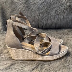 PRICE FIRM Eileen Fisher Metallic Wedge Sandals Size 9.5